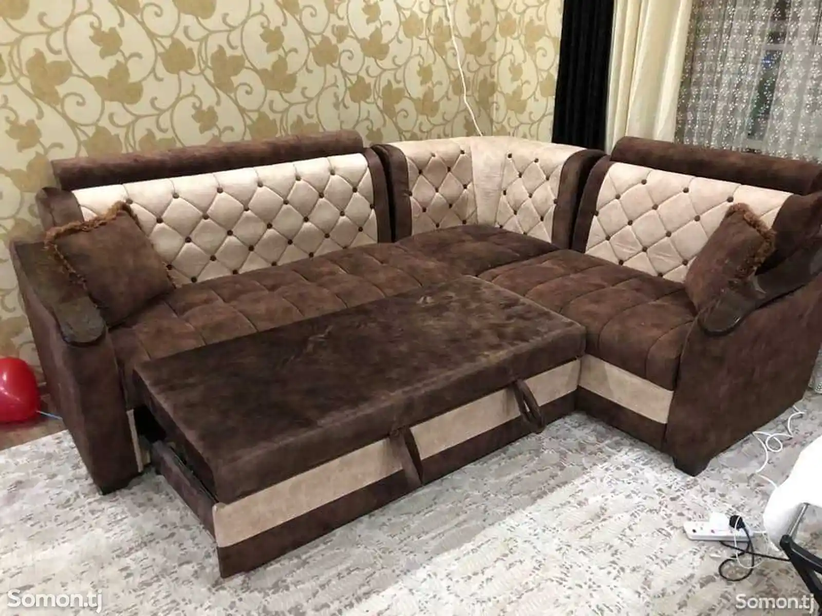 Мягкий диван раздвижной-1