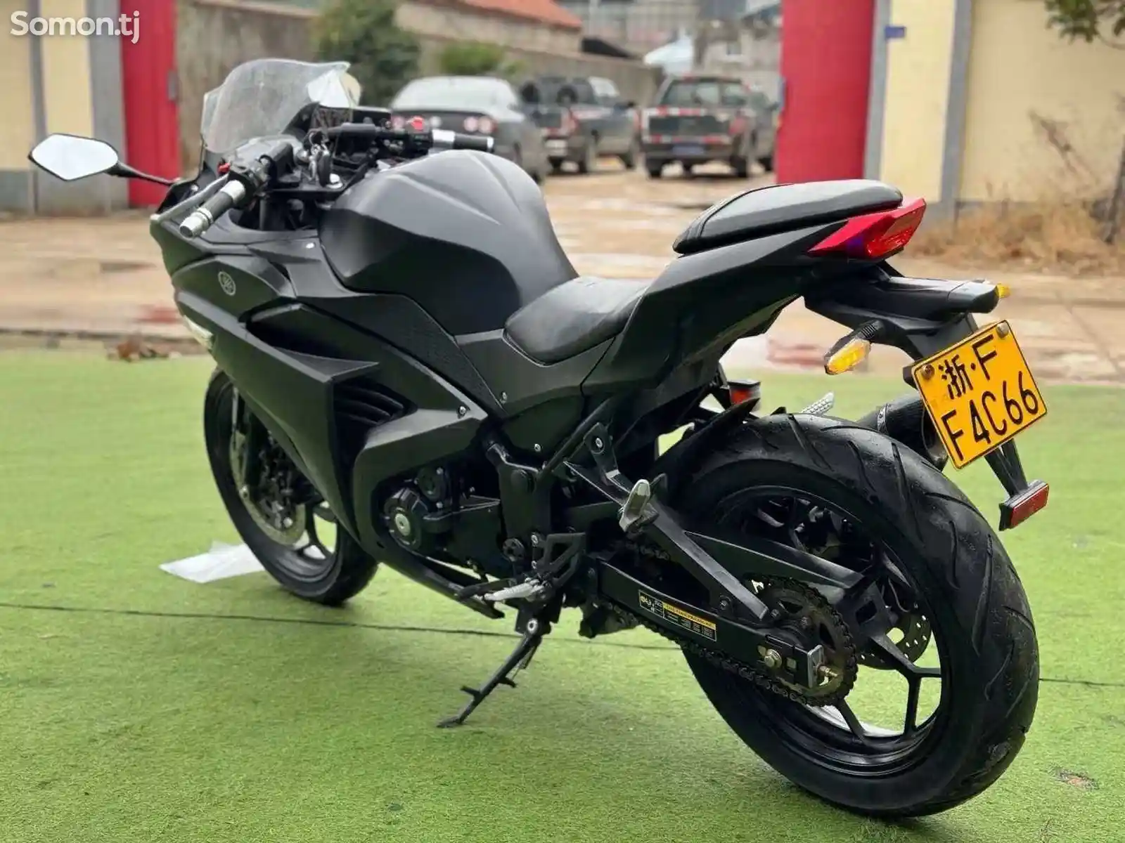 Мотоцикл Yamaha R3 400cc на заказ-6