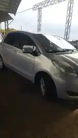 Toyota Vitz, 2010-4