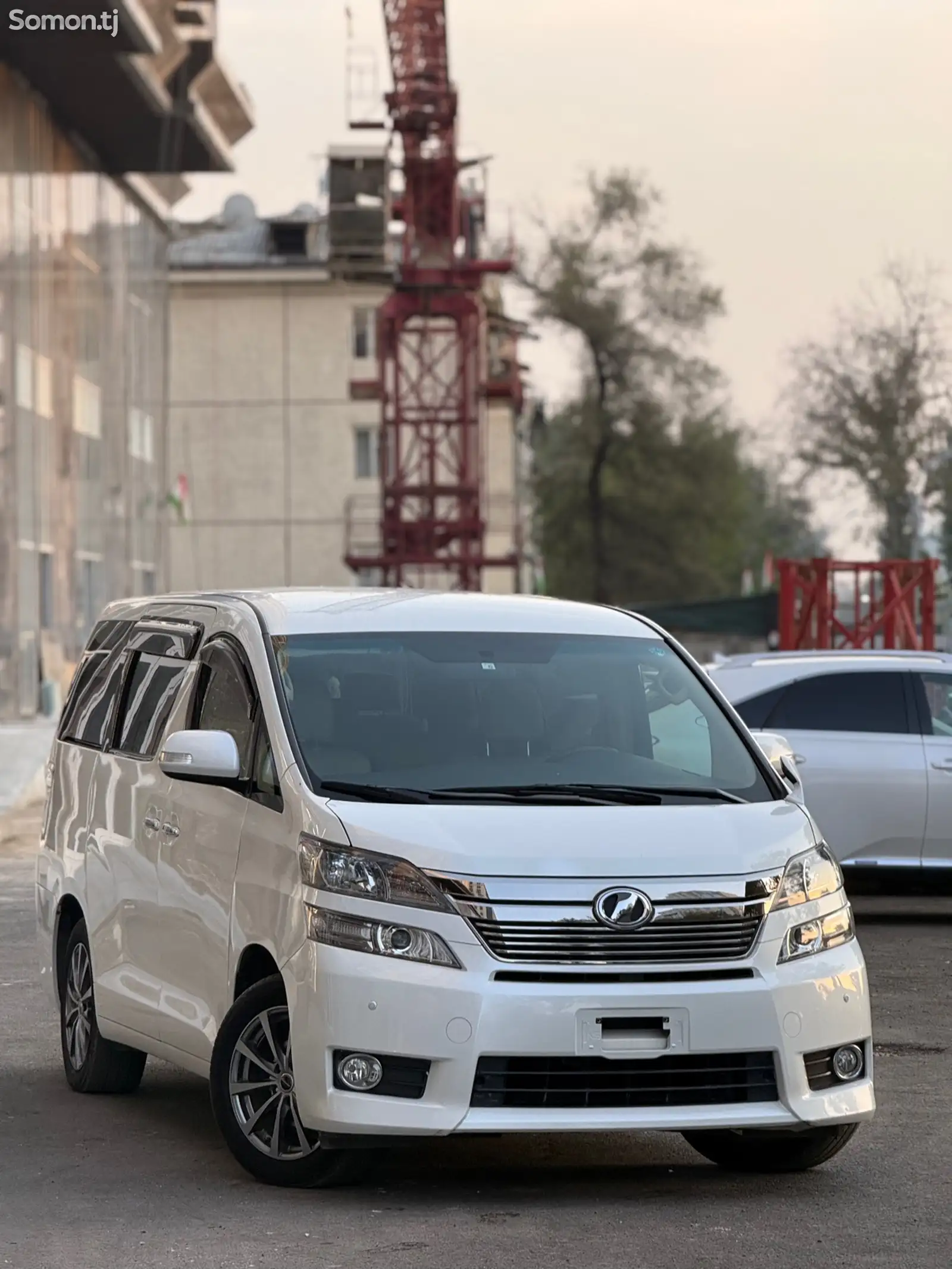 Toyota Vellfire, 2014-3