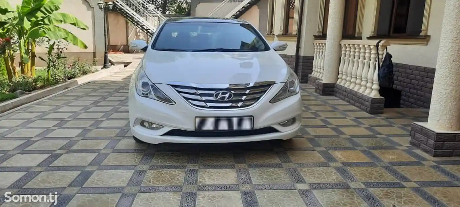 Hyundai Sonata, 2011-1