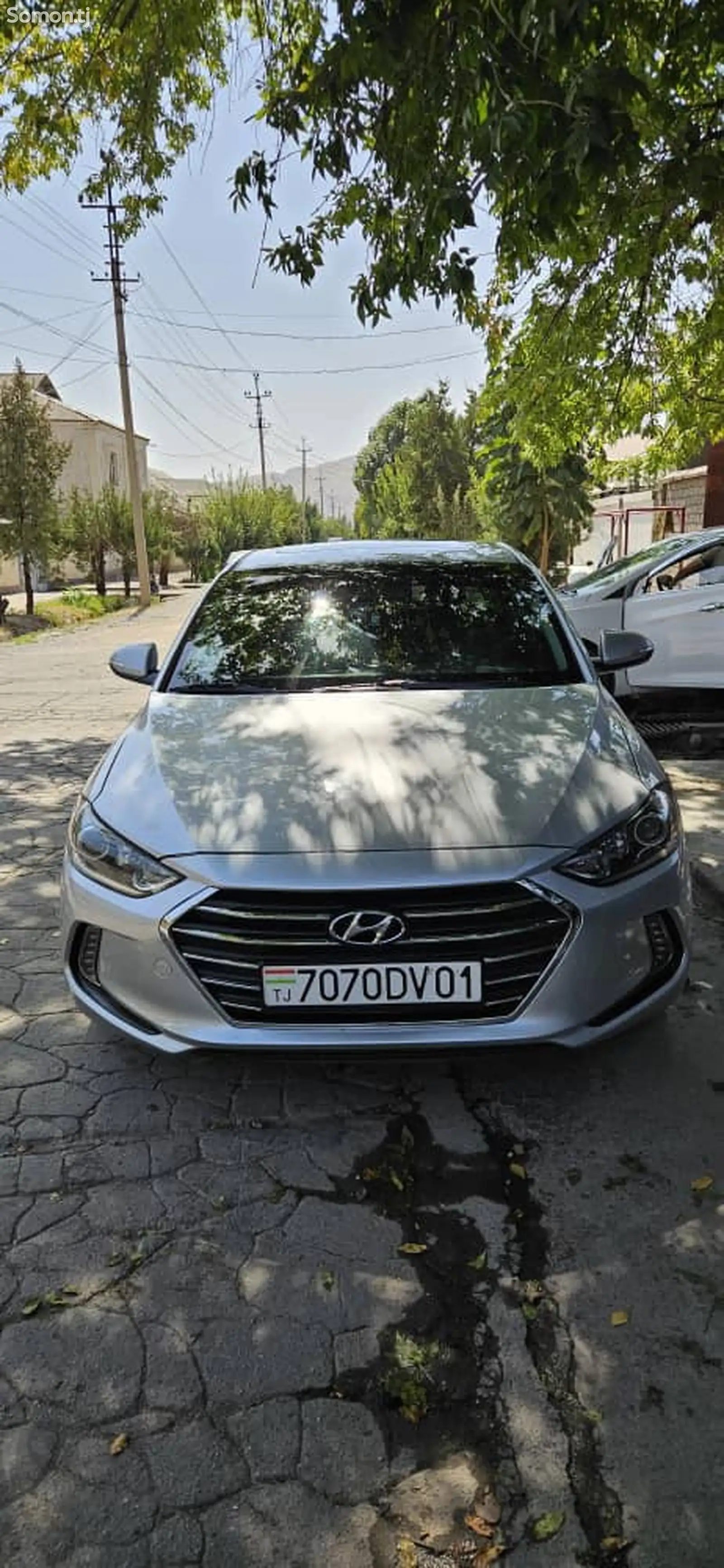 Hyundai Elantra, 2017-1