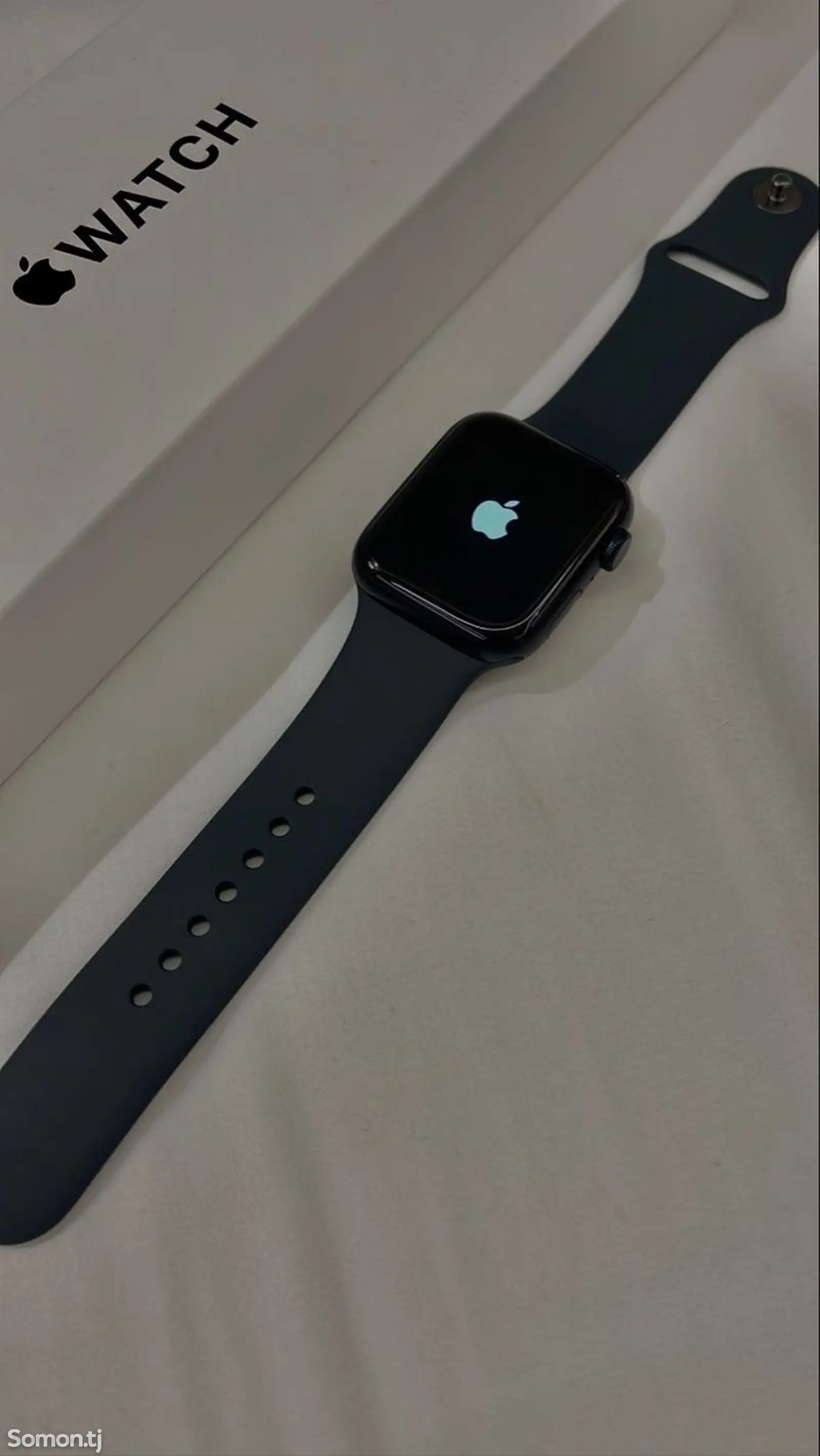 Смарт часы apple watch se 44mm-4