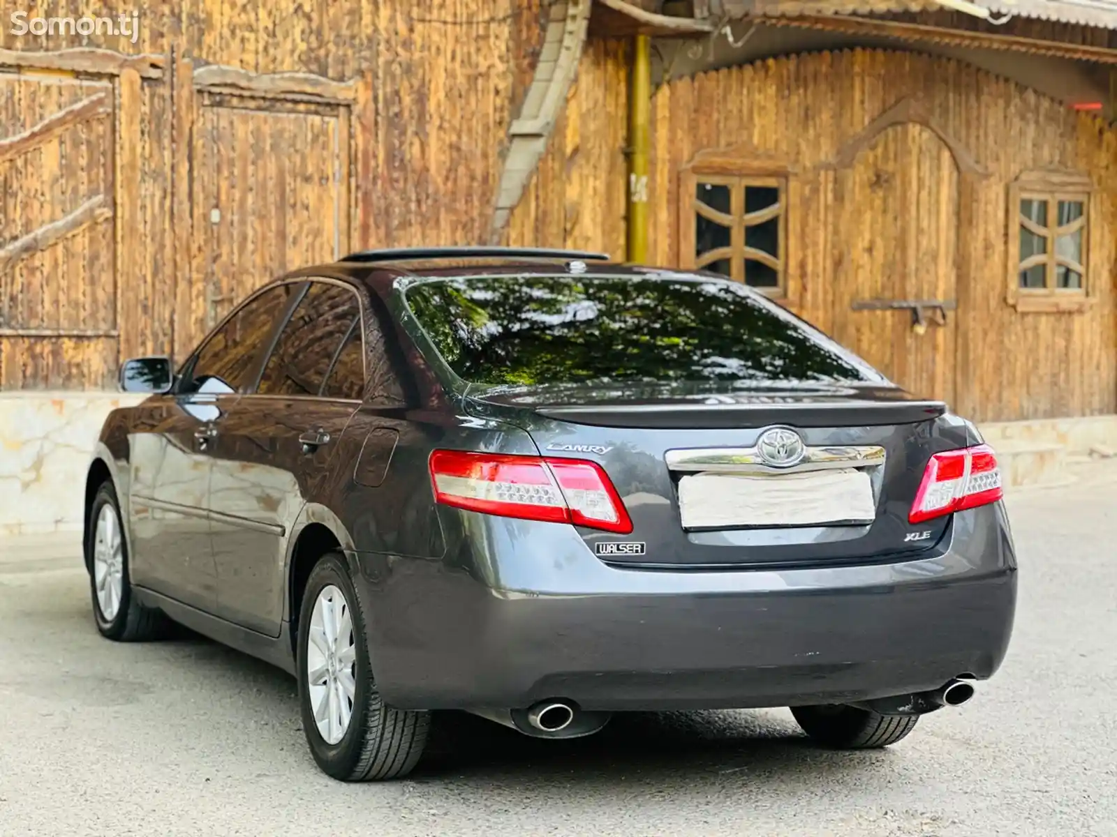 Toyota Camry, 2011-10