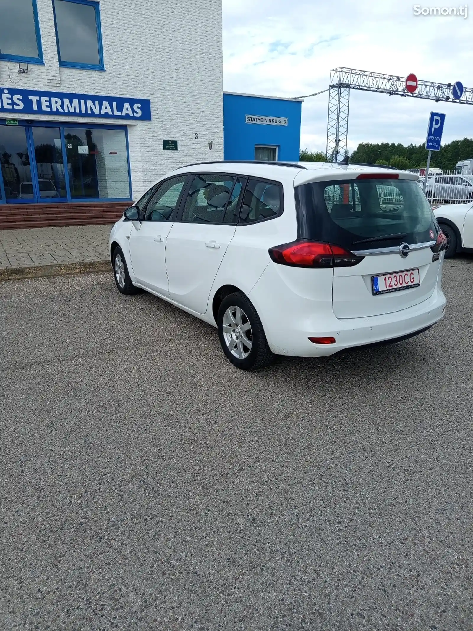 Opel Zafira, 2015-8