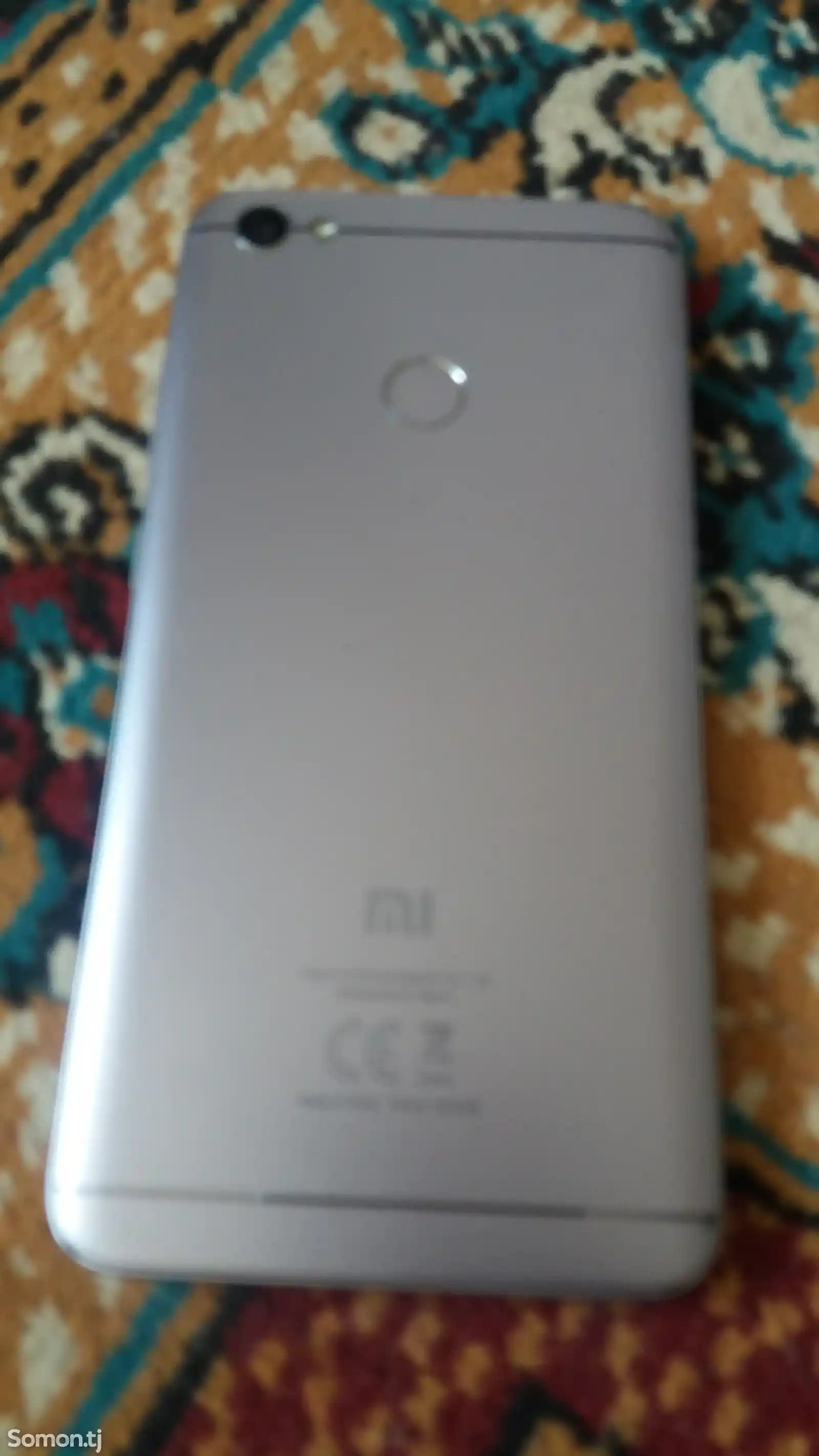 Телефон Xiaomi-2