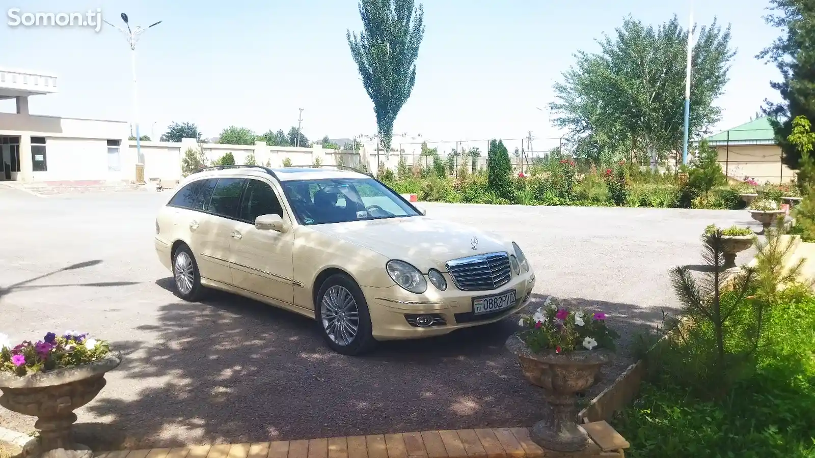 Mercedes-Benz E class, 2009-1