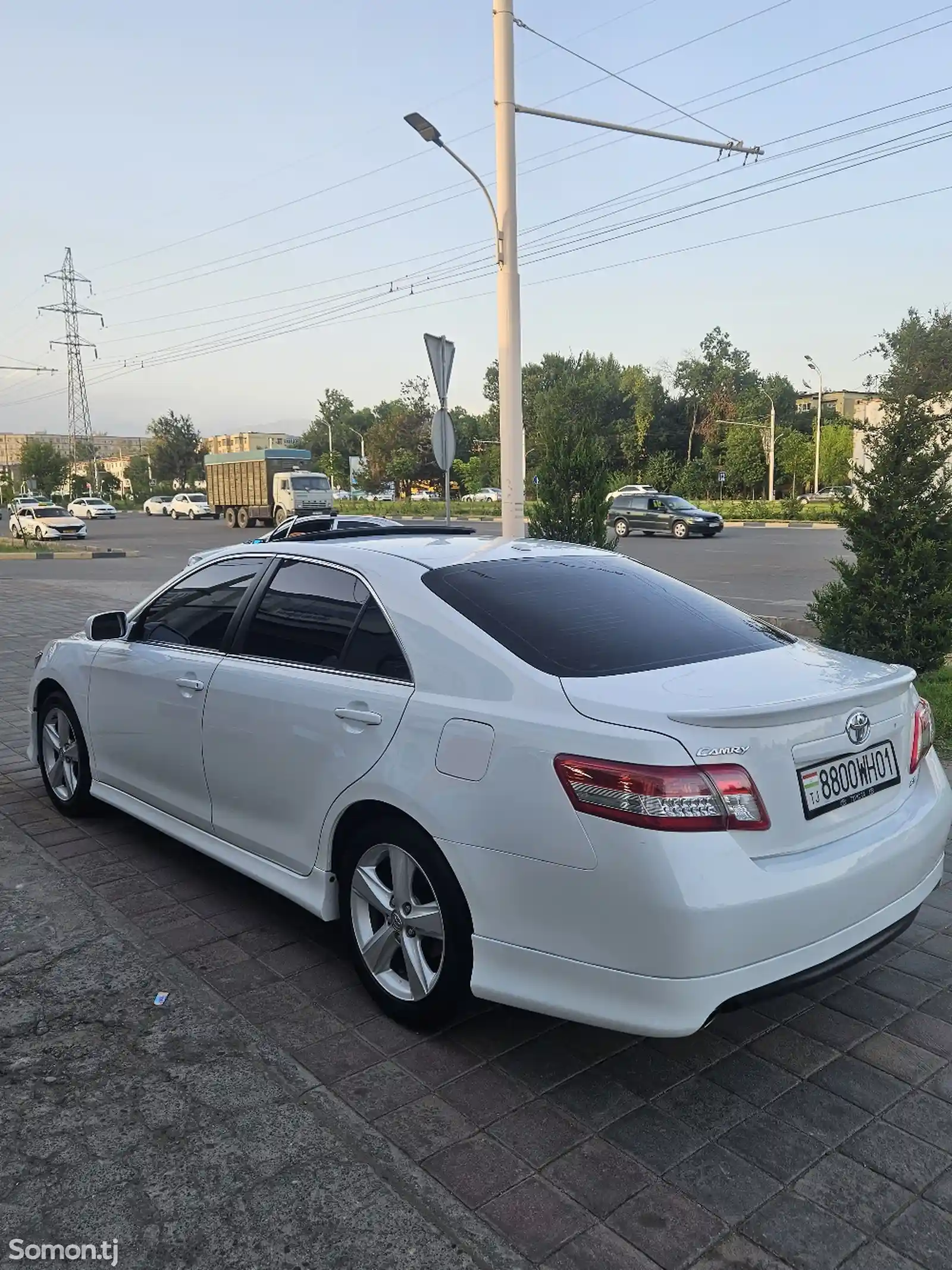 Toyota Camry, 2010-3