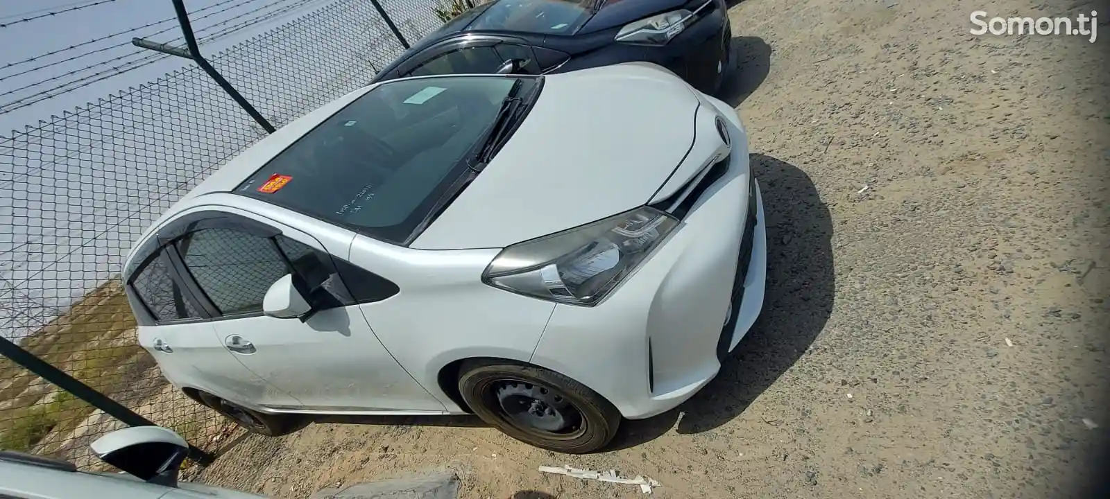 Toyota Vitz, 2015-3