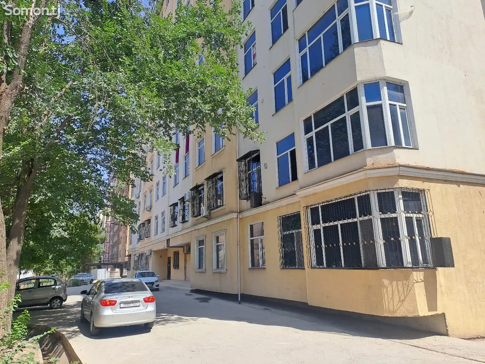 3-комн. квартира, 1 этаж, 75 м², 4мкр-4