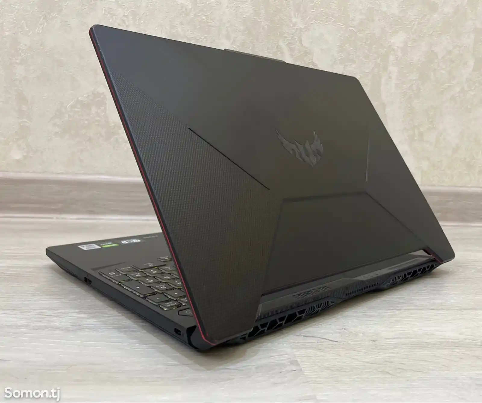 Игровой ноутбук Asus i5 10-го,GTX 1650ti, 144Hz-12