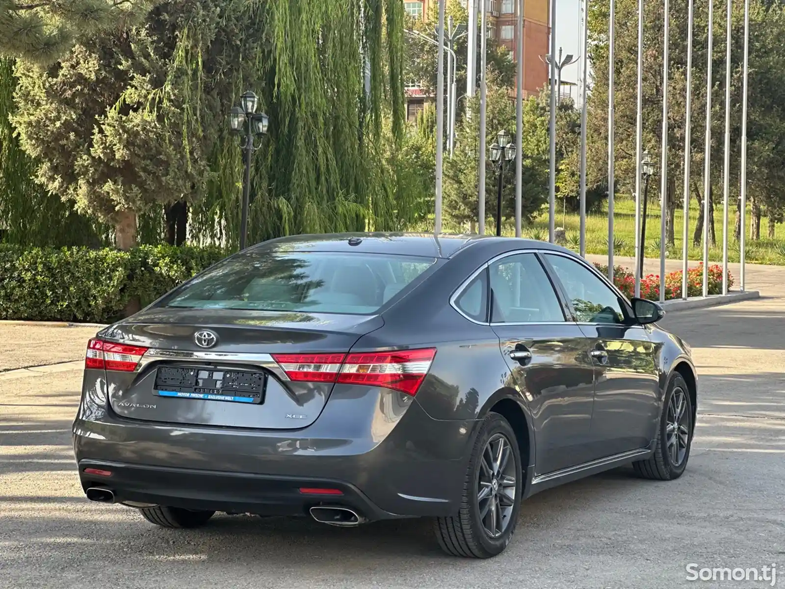 Toyota Avalon, 2016-7