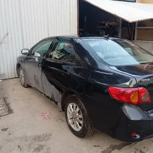 Toyota Corolla, 2010