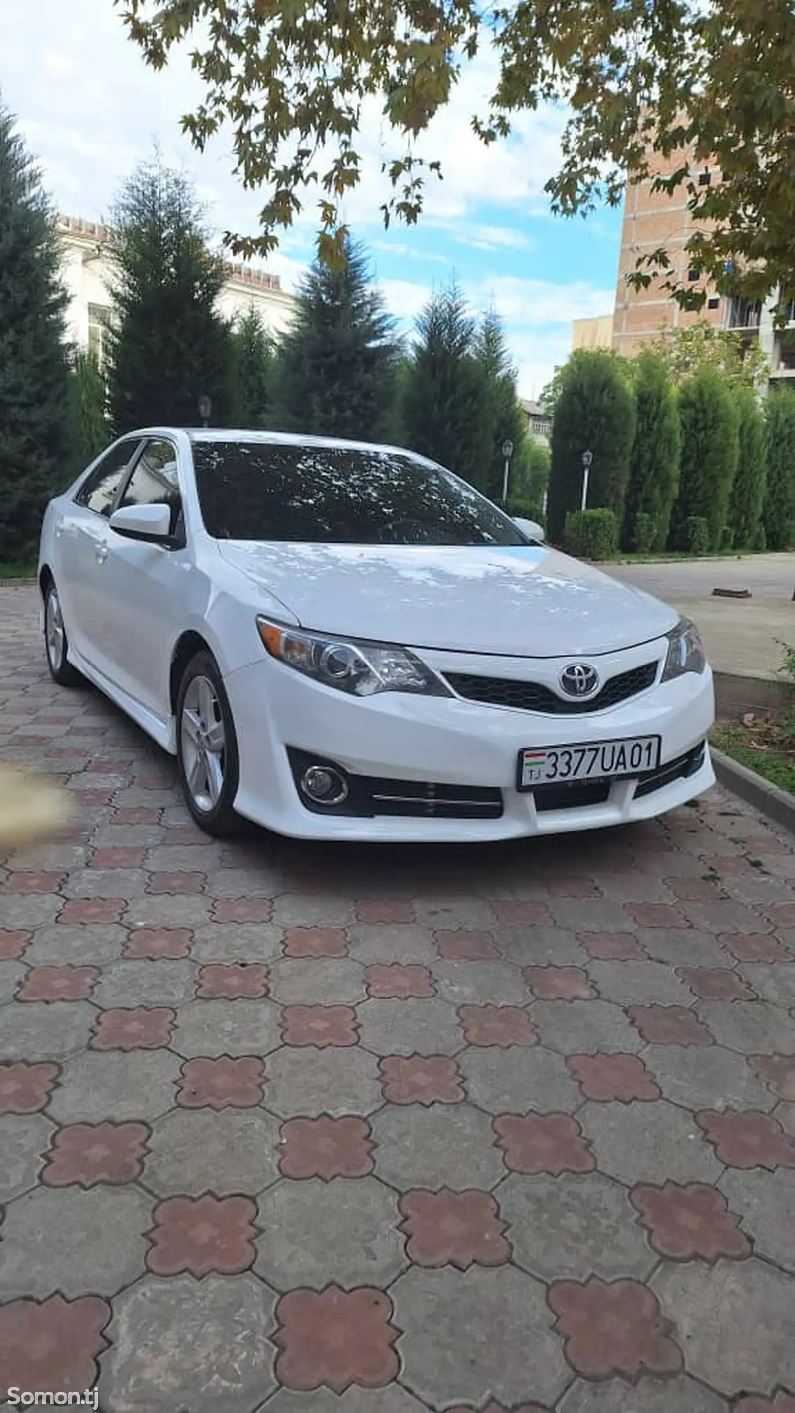 Toyota Camry, 2013-1