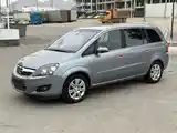 Opel Zafira, 2009-3