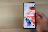 Телефон Xiaomi-2