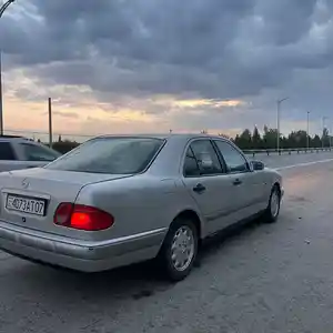 Mercedes-Benz E class, 1997