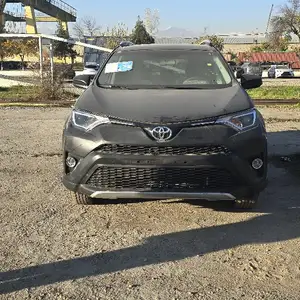 Toyota RAV 4, 2017