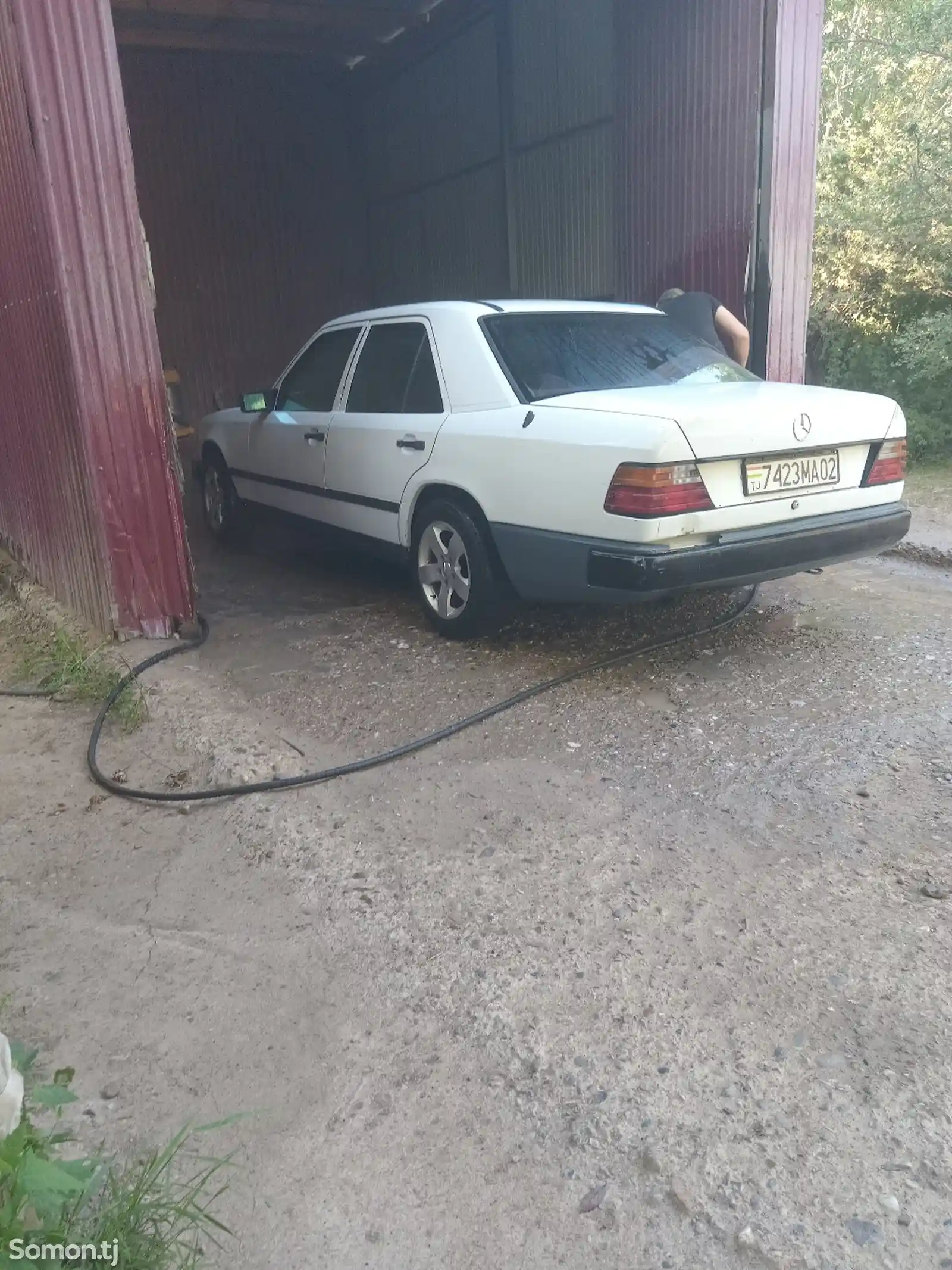 Mercedes-Benz W124, 1993-1