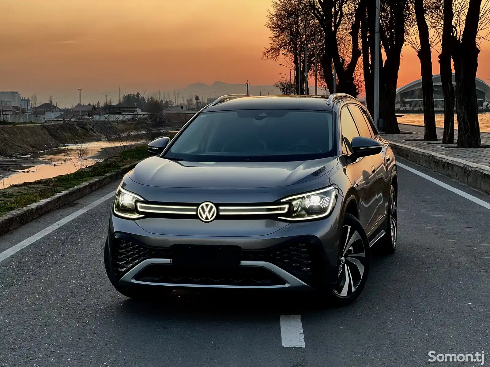 Volkswagen ID.6, 2022-7