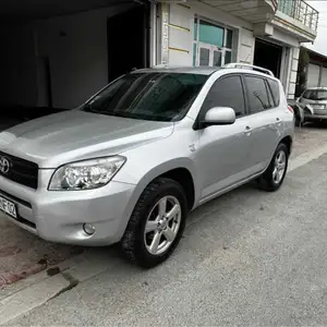 Toyota RAV 4, 2007