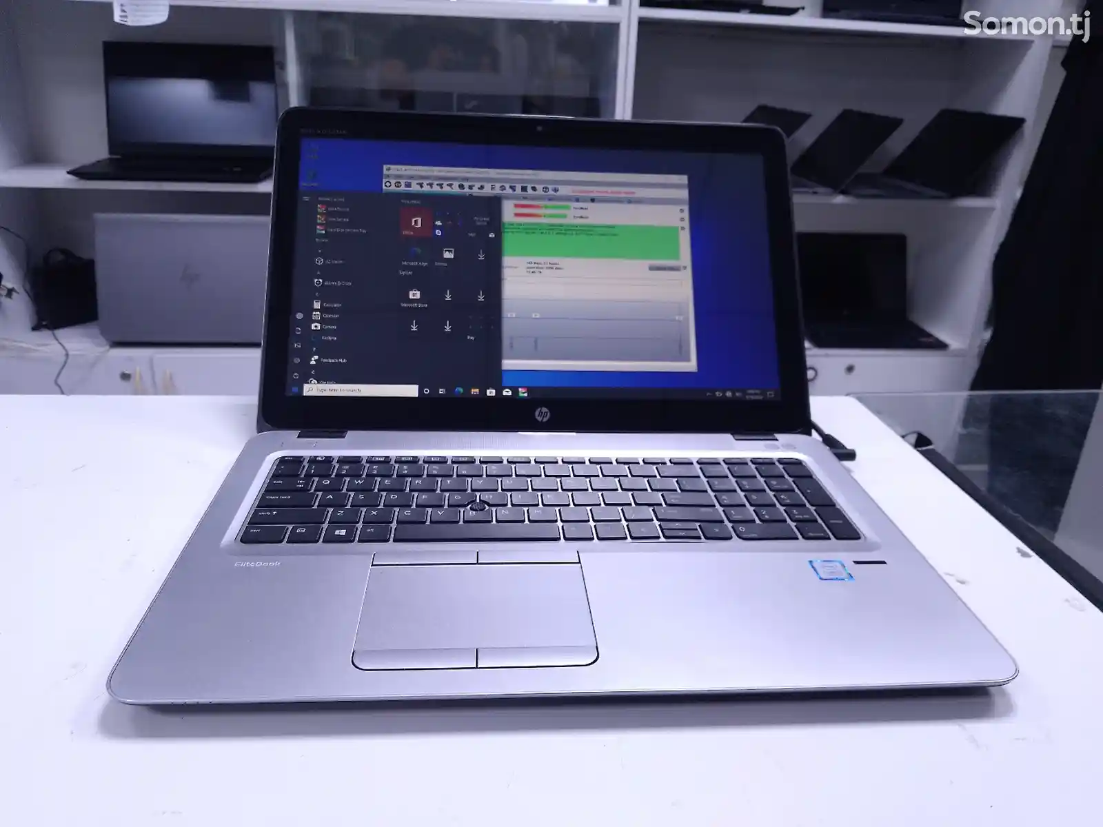 Игровой Ноутбук hp сенсорный дисплей Core i5 7th 2.71 GHz R7 2Гб-5