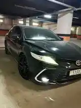 Toyota Camry, 2019-7