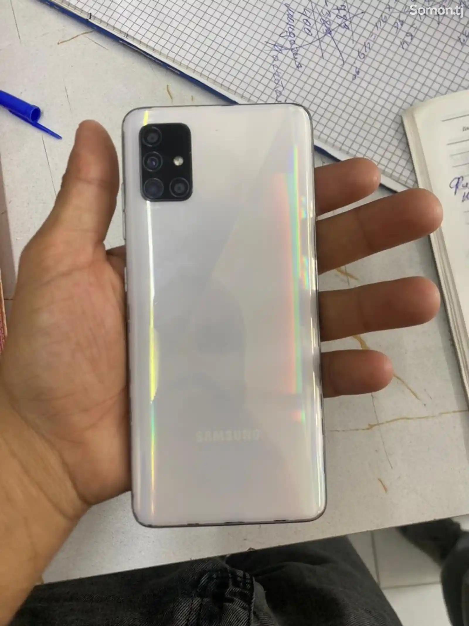 Samsung Galaxy A51-3