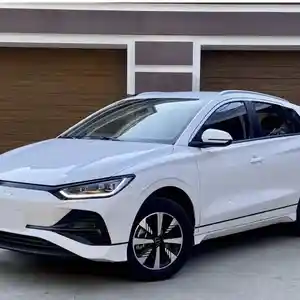 BYD E2, 2024