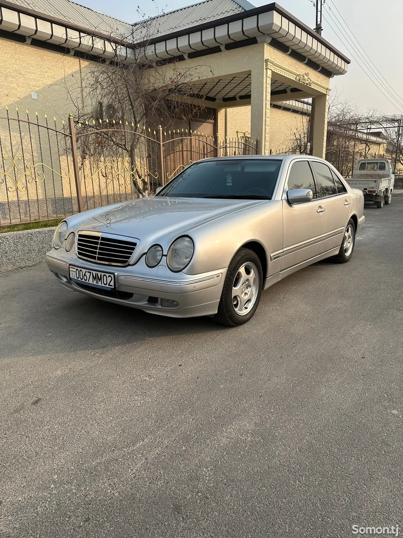 Mercedes-Benz E class, 2002-1