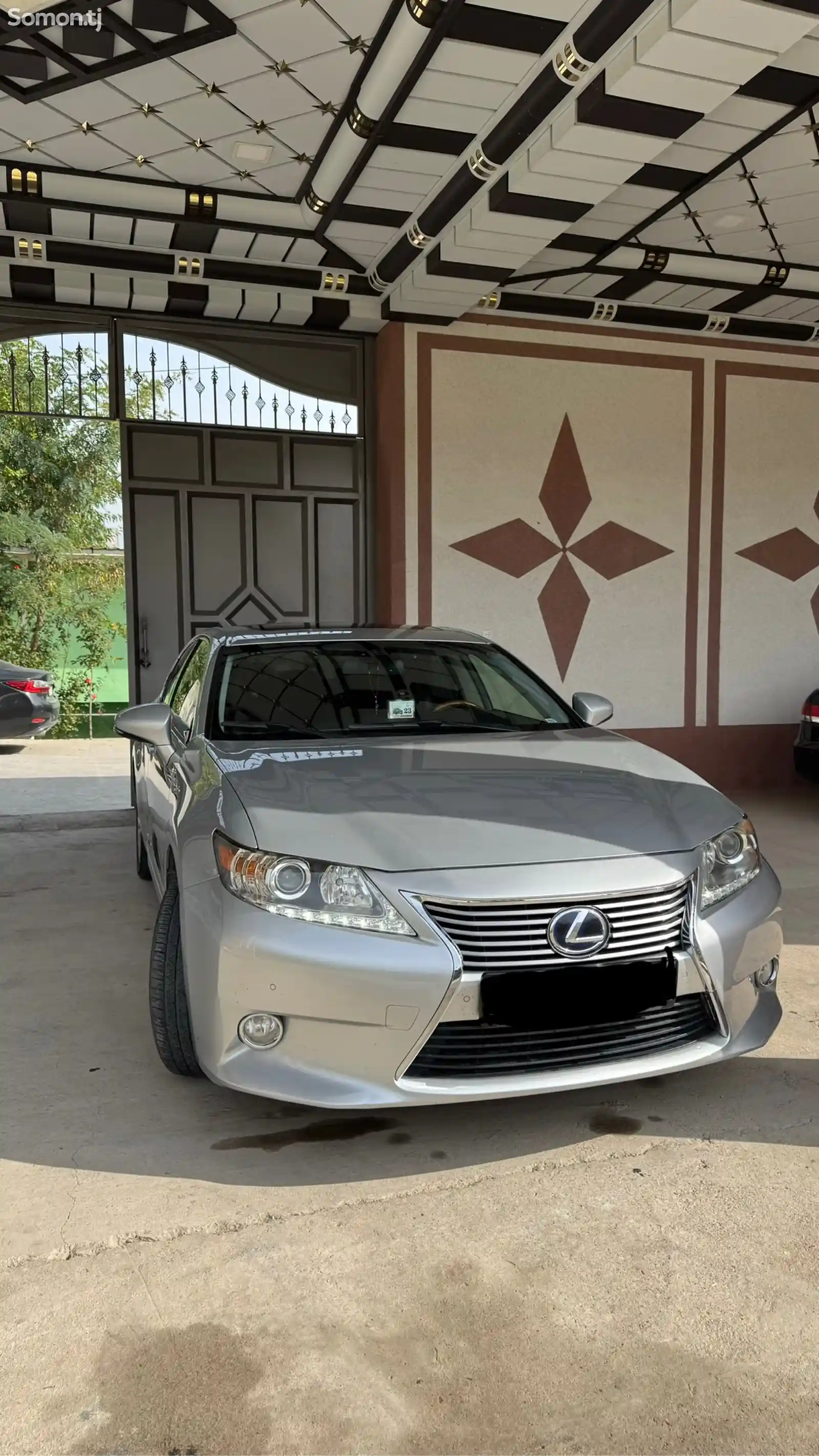 Lexus ES series, 2013-1