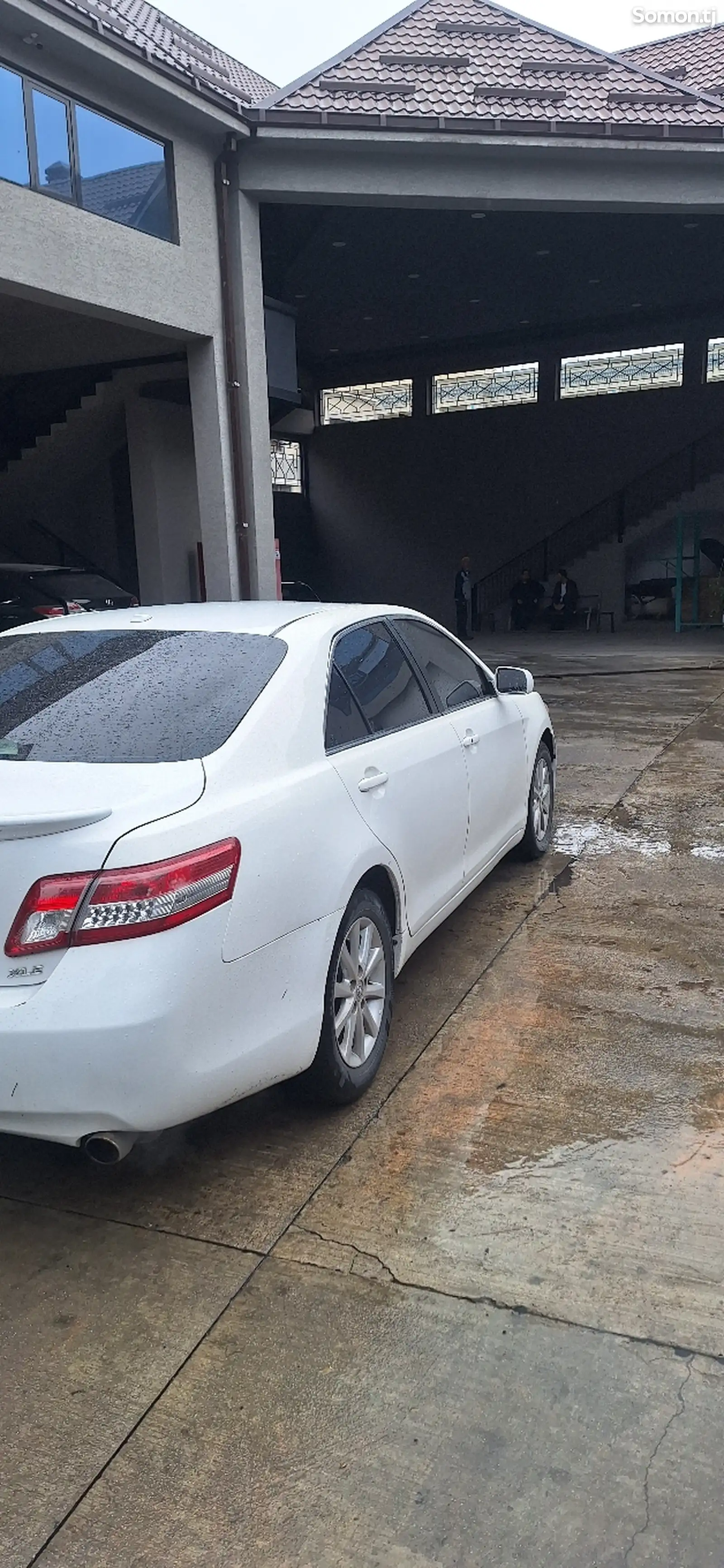 Toyota Camry, 2010-4