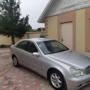 Mercedes-Benz C class, 2001