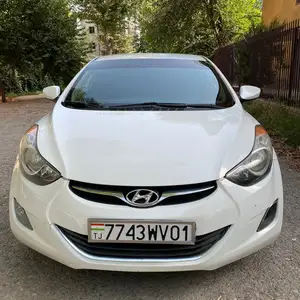 Hyundai Elantra, 2013