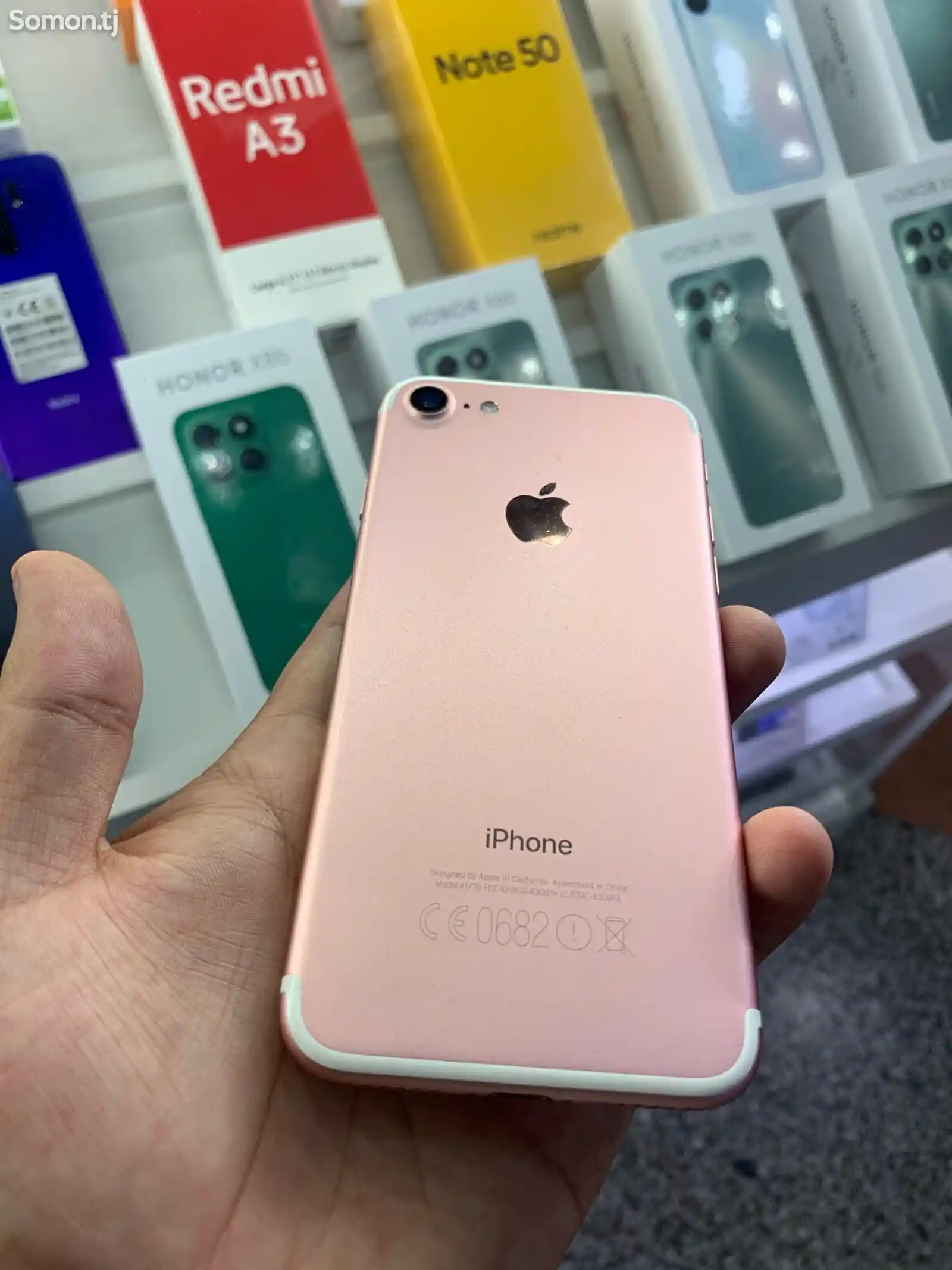 Apple iPhone 7, 32 gb-1