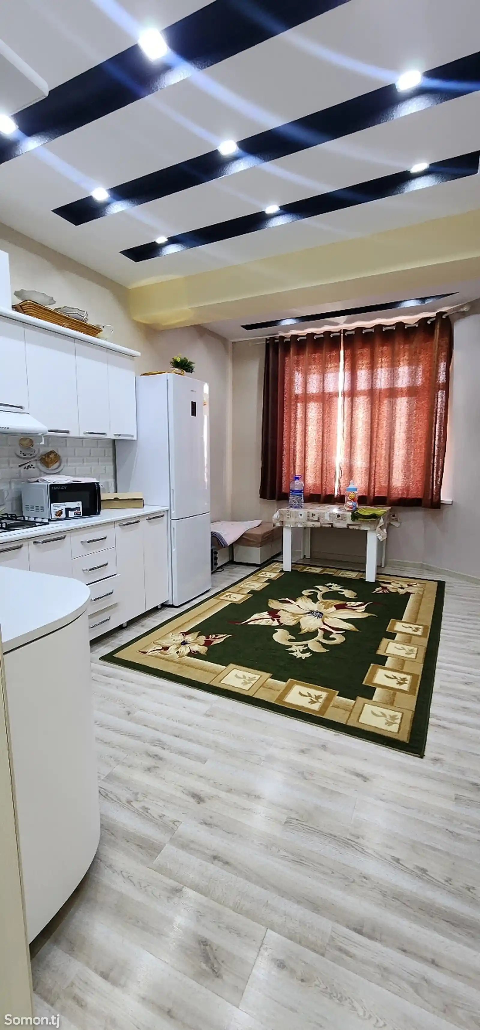 3-комн. квартира, 6 этаж, 88 м², 8 мкр-4