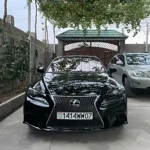 Lexus IS series, 2014