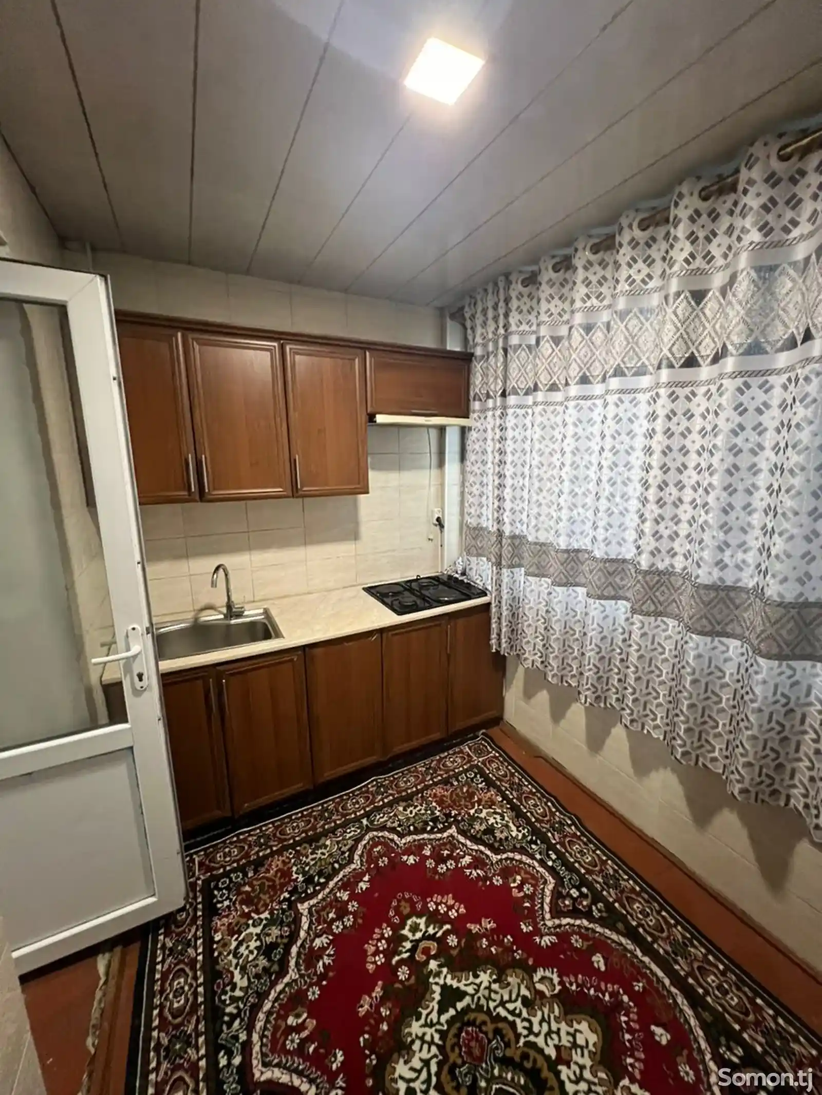 1-комн. квартира, 1 этаж, 50 м², Стадион-4