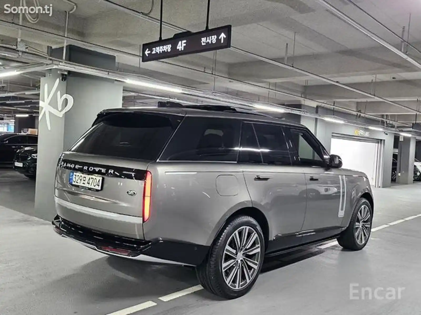 Land Rover Vogue, 2023-4