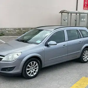 Opel Astra H, 2009