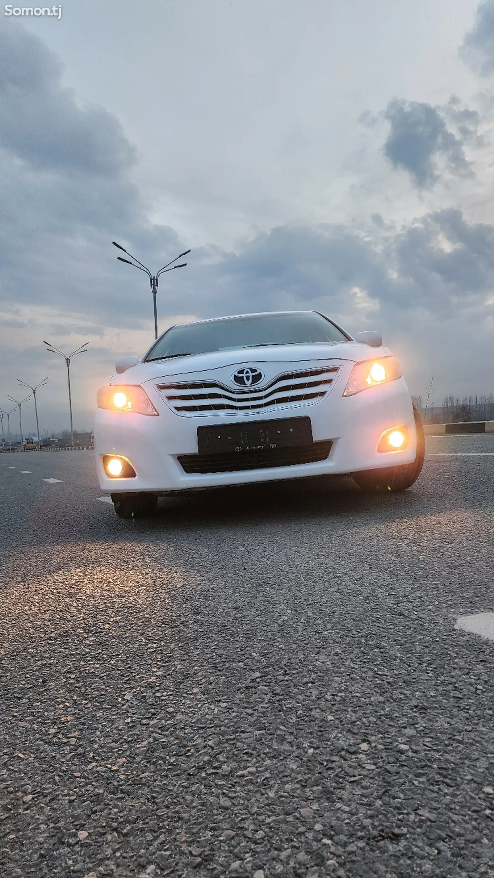 Toyota Camry, 2010-1