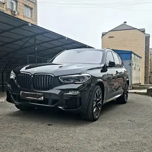 BMW X5 M, 2022