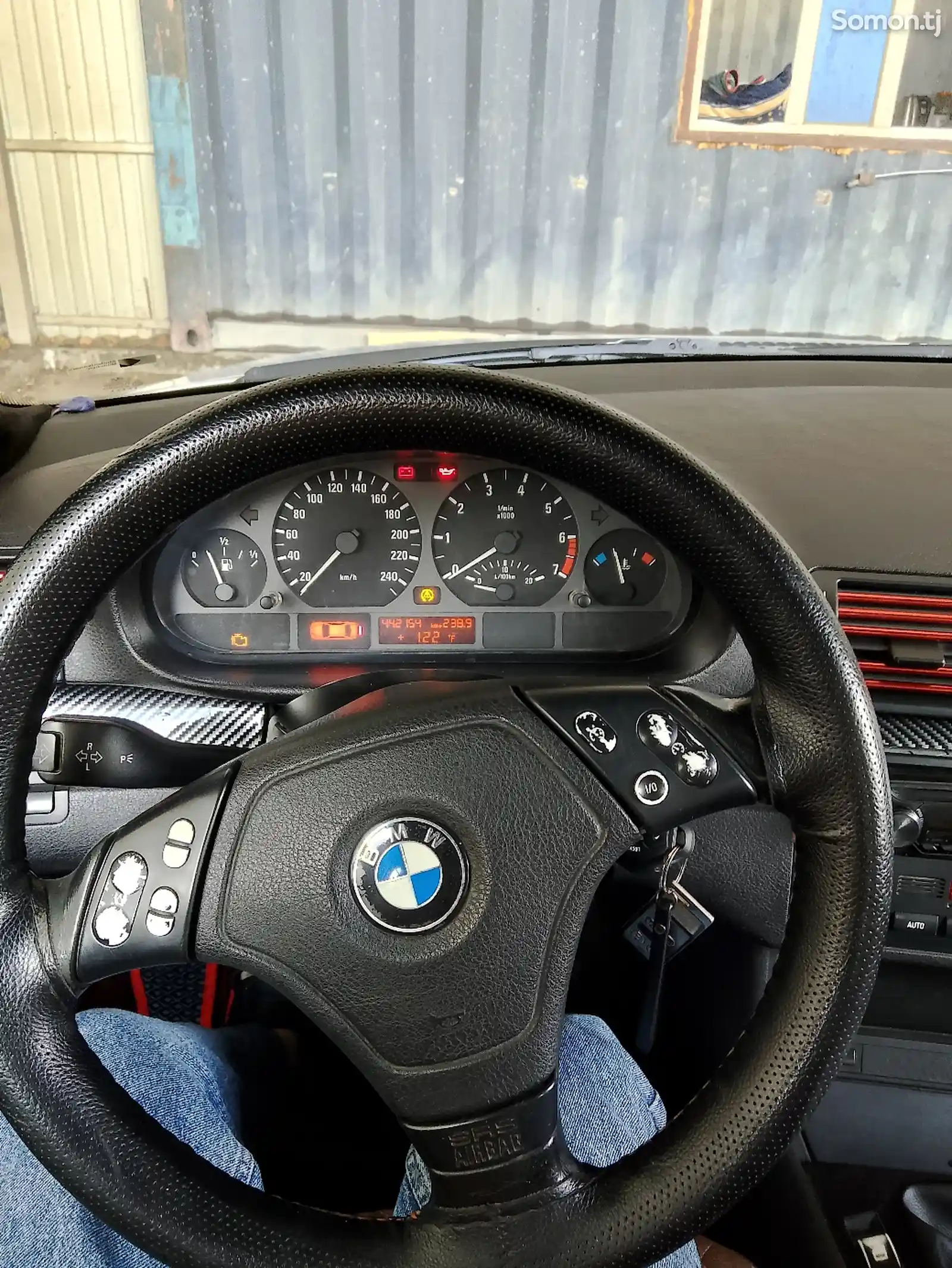 BMW 3 series, 2002-3