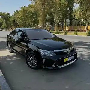 Toyota Camry, 2017