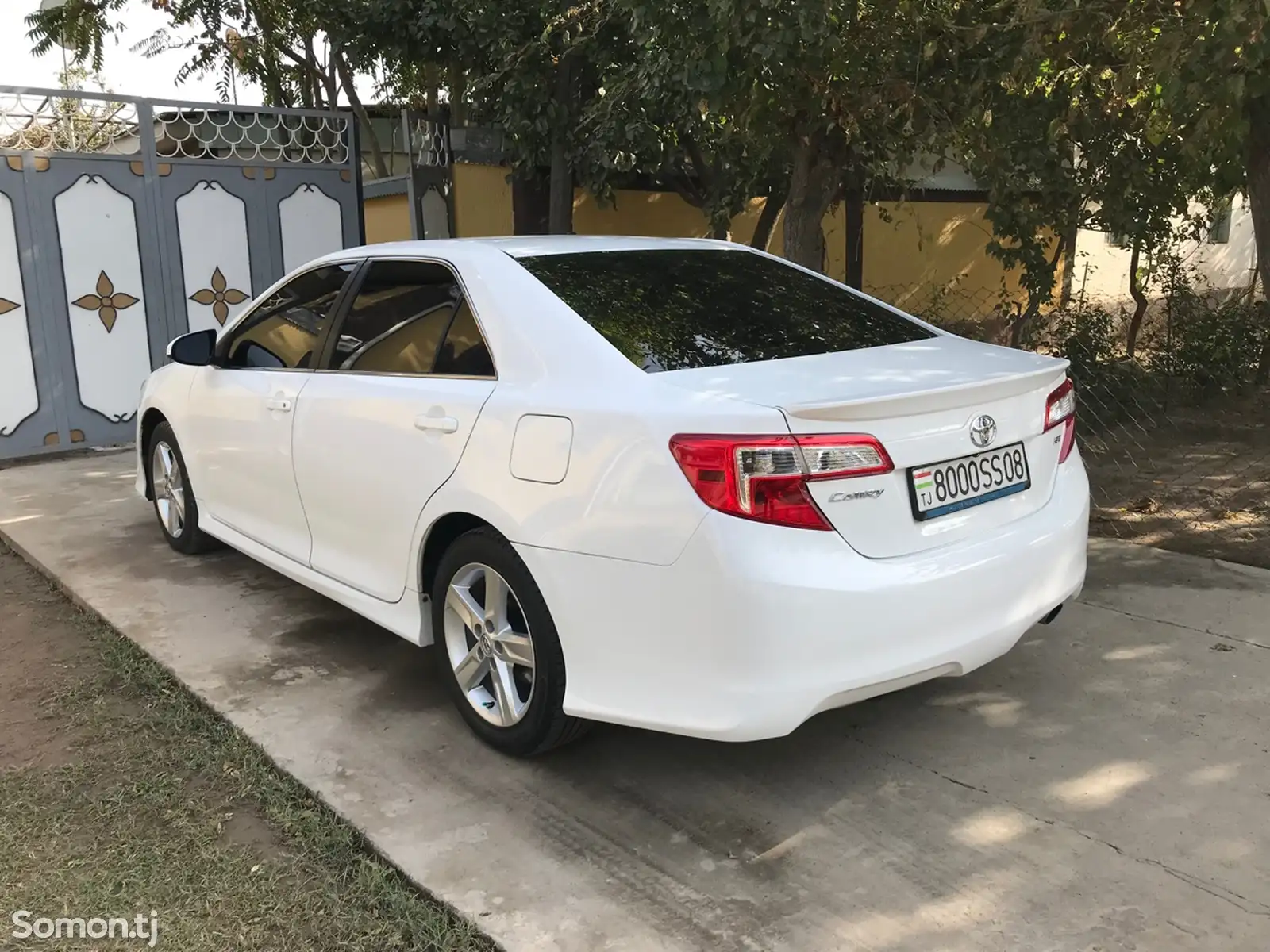 Toyota Camry, 2013-4