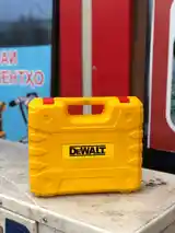 Шуруповерт DeWalt-4