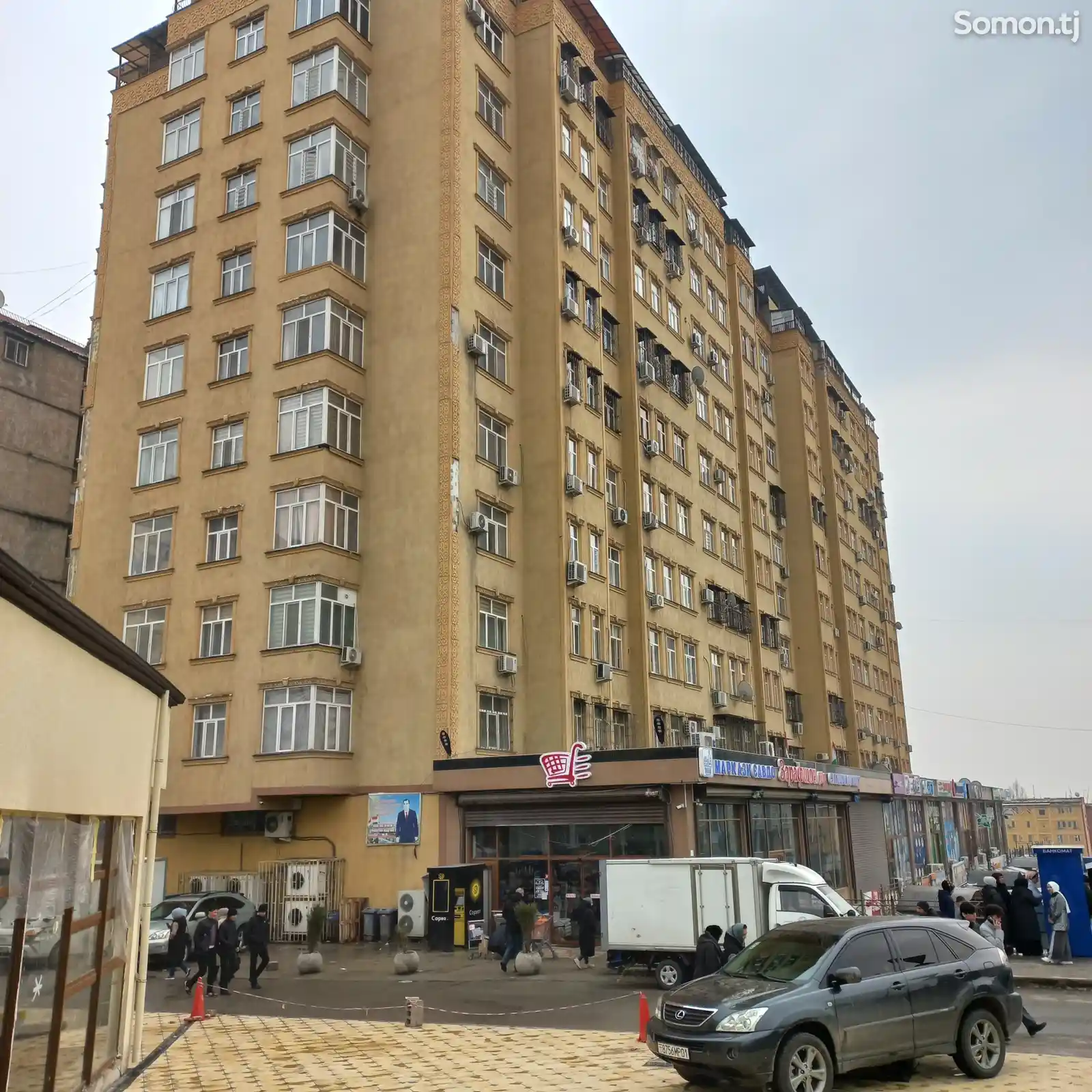 3-комн. квартира, 2 этаж, 102 м², Сино-2