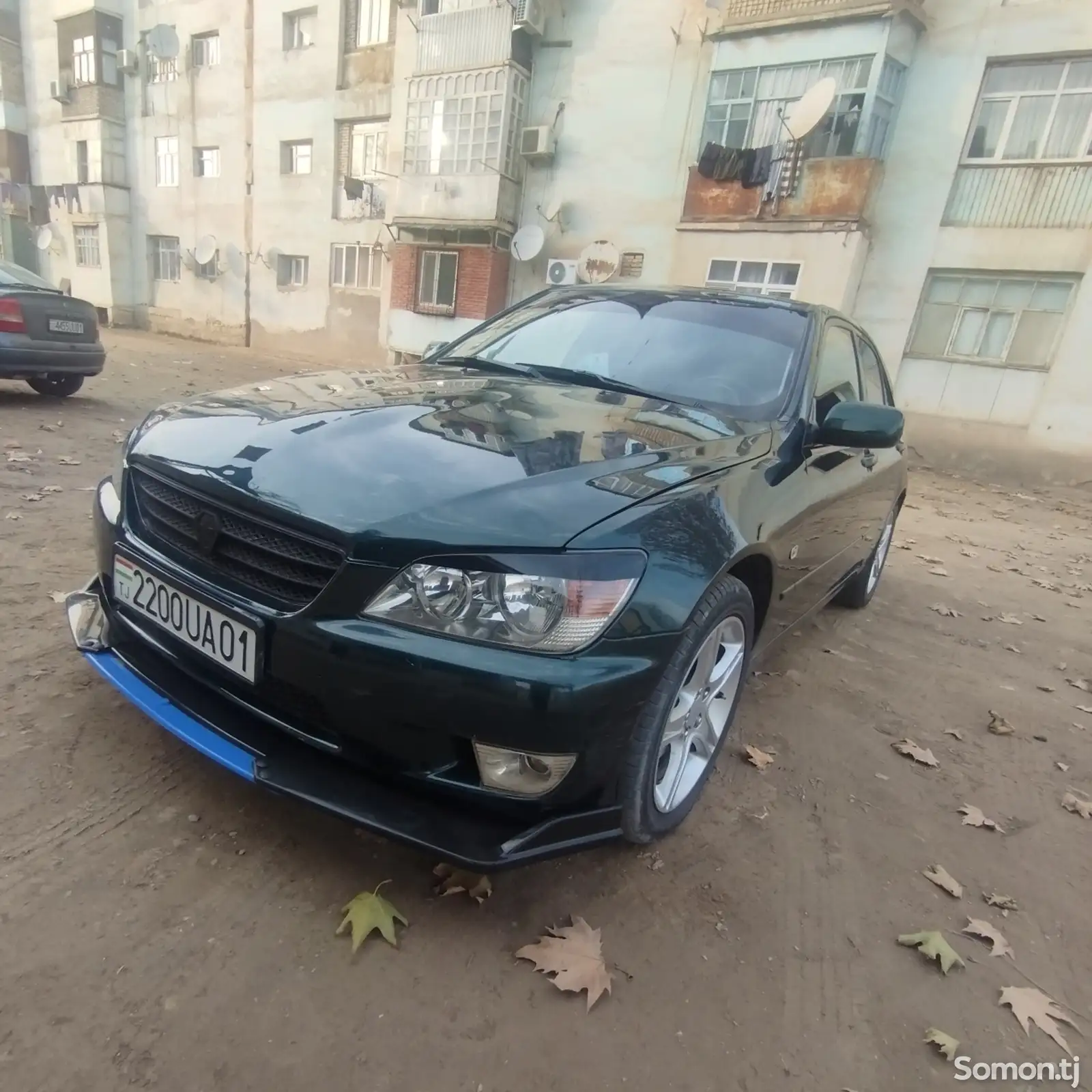 Lexus IS series, 2000-1