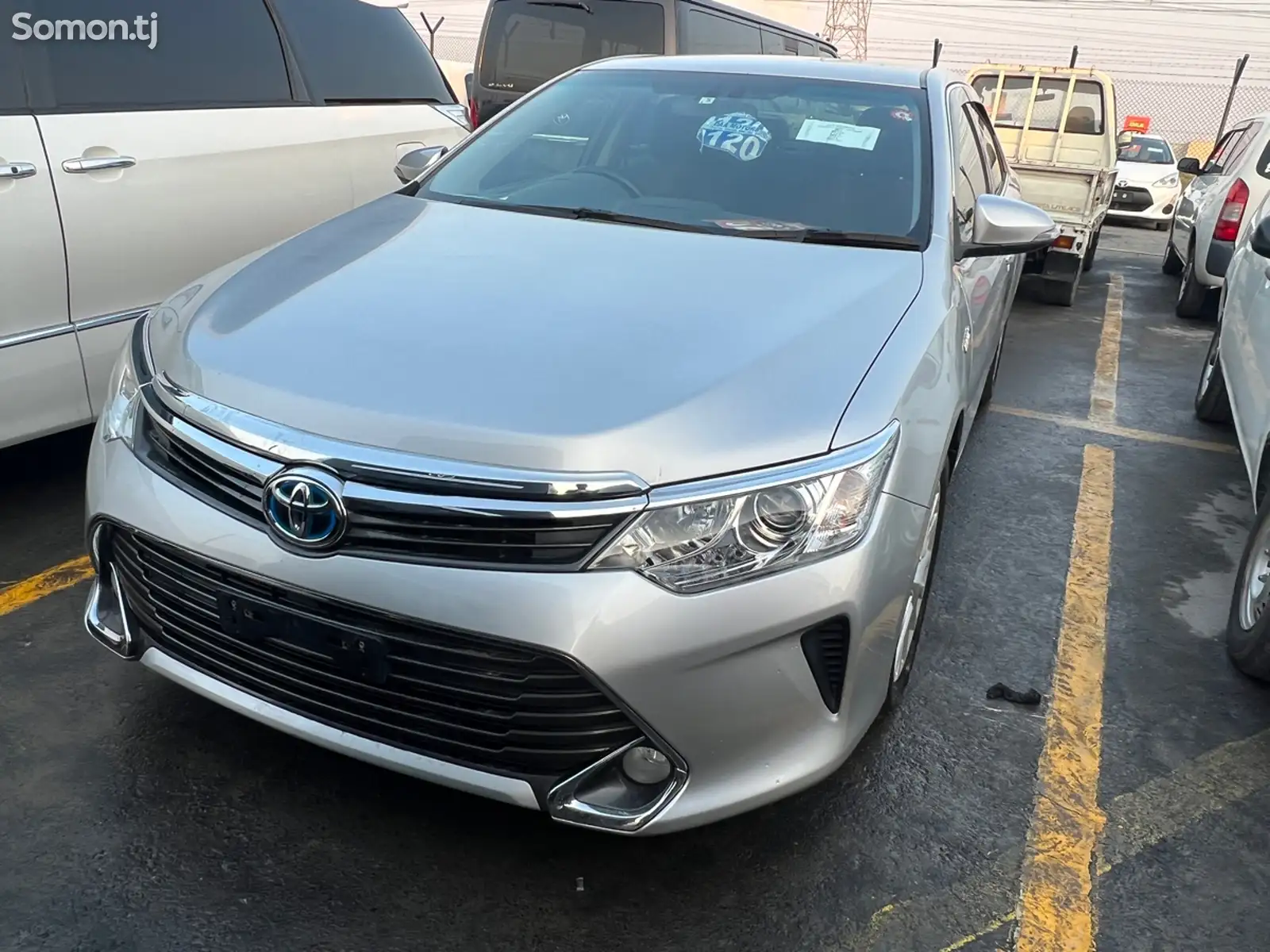 Toyota Camry, 2015-1