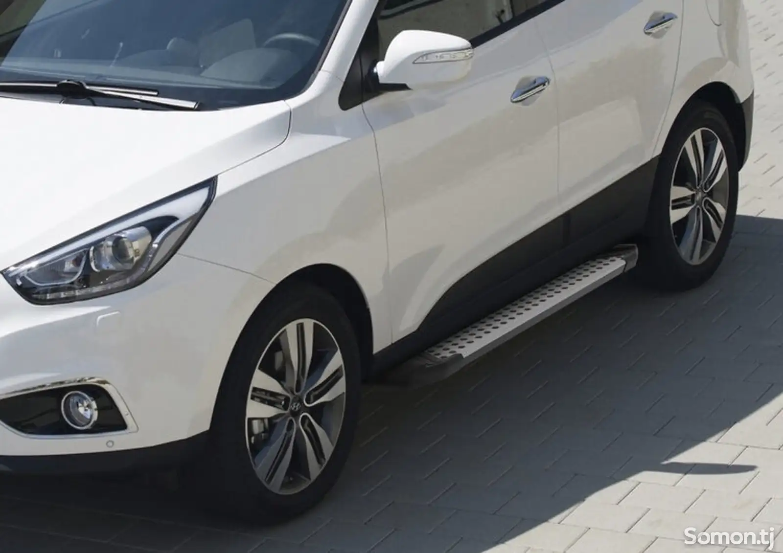 Пороги для Hyundai Tucson ix 35-1